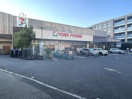 ヨークフーズ 三ノ輪店 442m