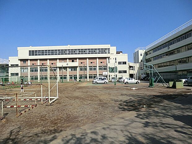 川口市立在家中学校（約1,584m）