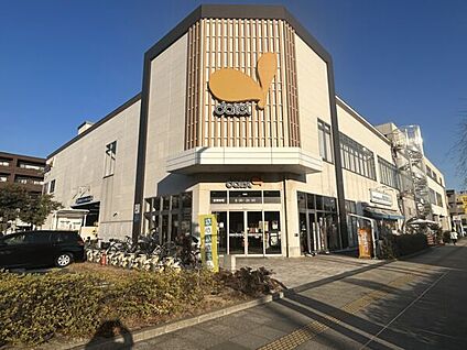 ダイエー 浦安駅前店 951m
