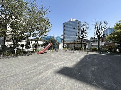 そうてつローゼン オルト新子安店 1005m