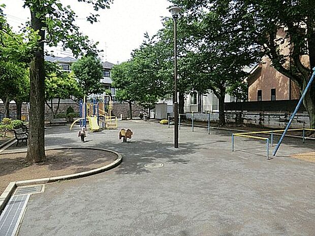 東俣野第二公園（約1,261m）