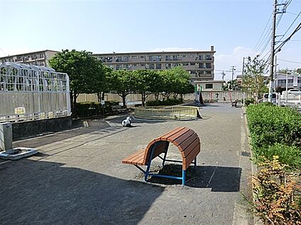 磯子腰越公園 908m