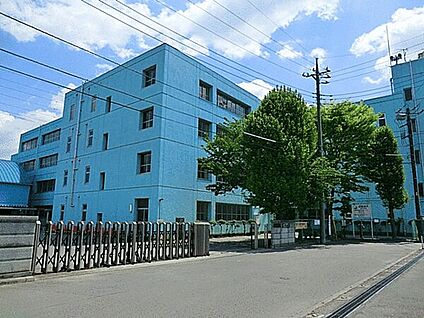 新座市立第五中学校 736m