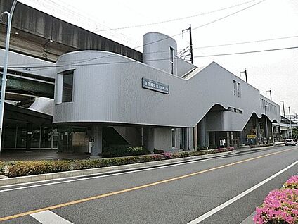 埼玉新都市交通伊奈線「鉄道博物館」駅 880m
