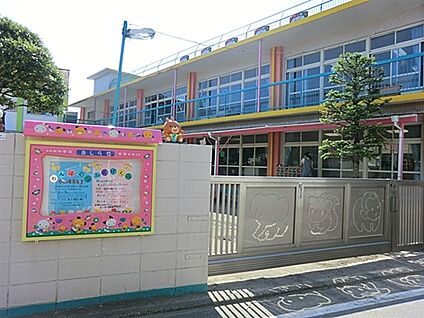 白山幼稚園 571m