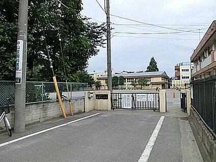 西東京市立本町小学校 366m