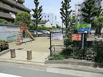 針ヶ谷四丁目公園 262m