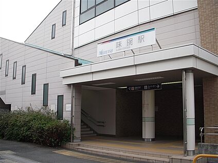 勝川公園 140m