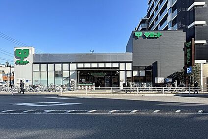 サミットストア 浦安駅北口店 680m