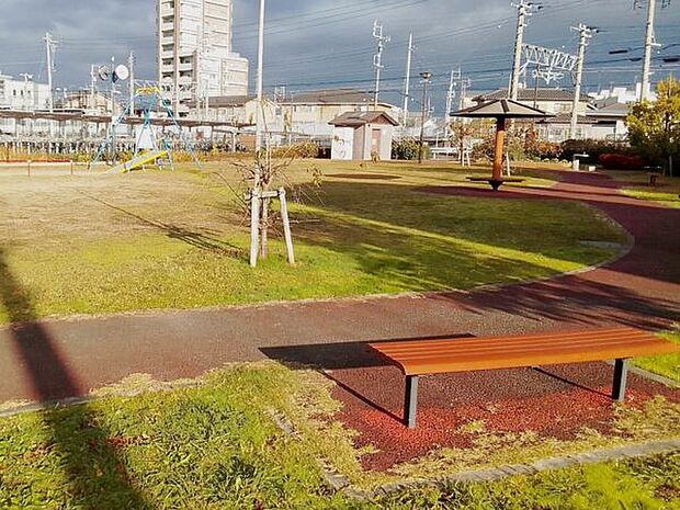 野田新町公園（約500m）