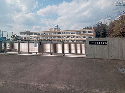 春日井市立春日井小学校 500m