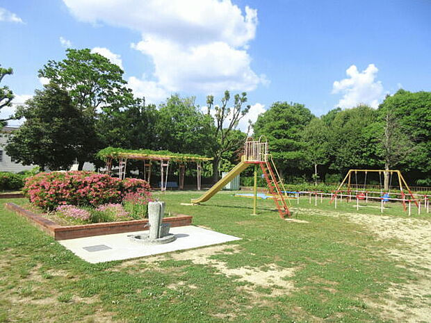 香流公園(約191m)