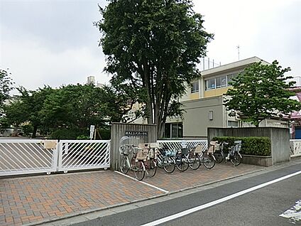 土支田農業公園 1088m