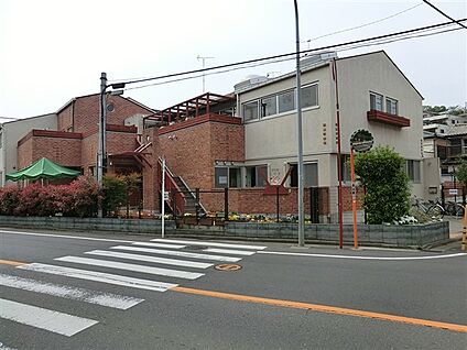 保育園こりす 963m