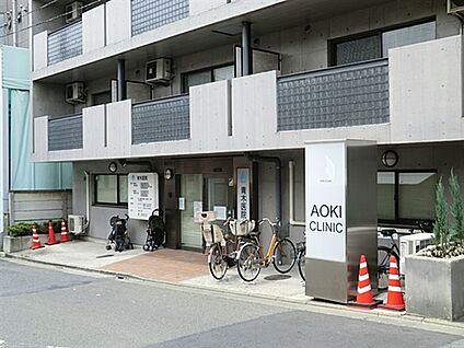 ファミリー歯科 781m