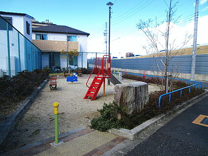 守山保育園 1299m