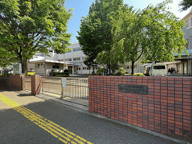 横浜市立瀬谷中学校（約546m）