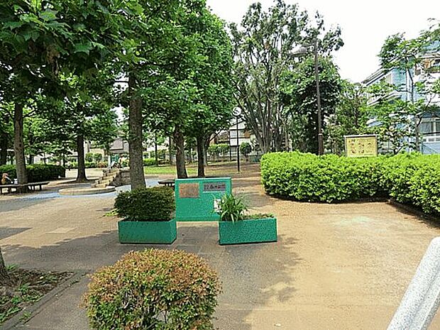 春日公園(約839m)