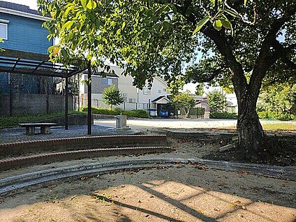 柳瀬東公園 720m