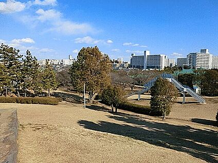 浦安市立見明川中学校 1282m