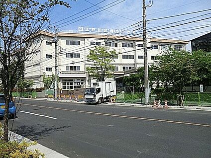 江戸川区立鹿本中学校 1420m