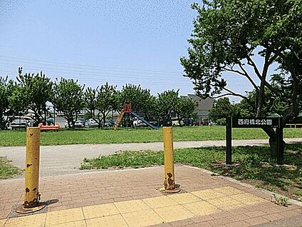 西府橋北公園 681m