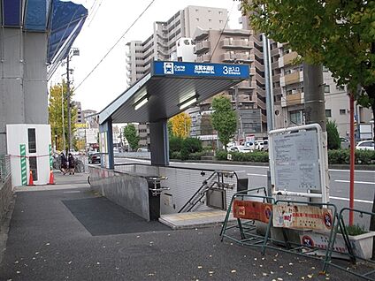 名古屋市立大杉小学校 469m
