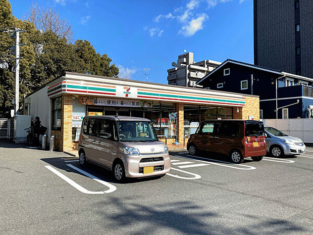 セブンイレブン名古屋龍ノ口町1丁目店（約978m）