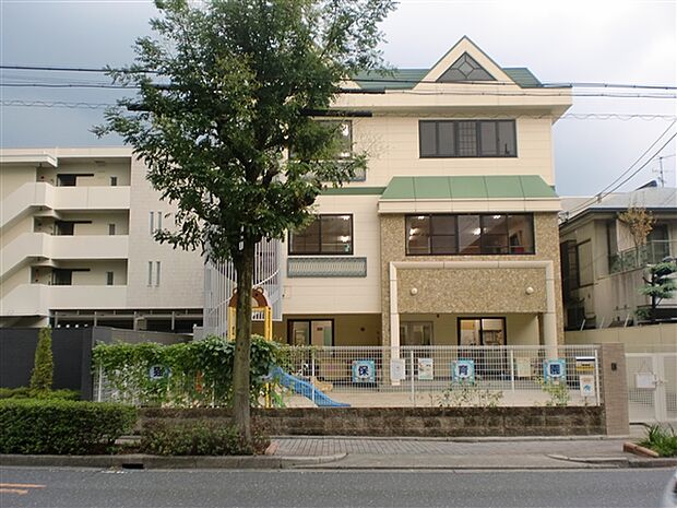 猫洞保育園（約536m）