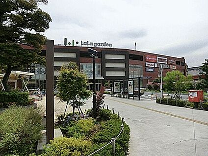 ララガーデン川口 1626m