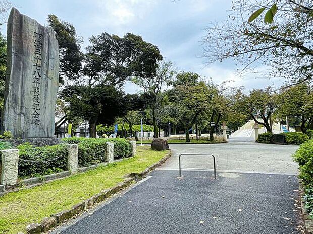 飛鳥山公園（約420m）