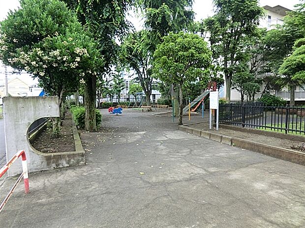 相模原市立大沼小学校（約389m）