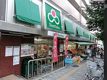文京区立第九中学校 882m