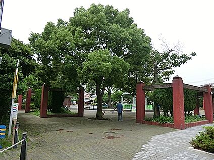 千住公園 604m