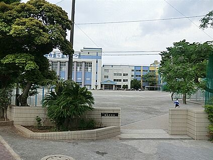 江戸川区立瑞江中学校 1652m