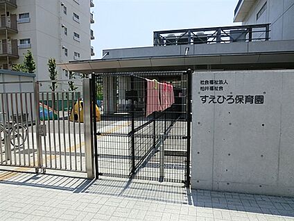 セブン-イレブン市川行徳駅前１丁目店 727m