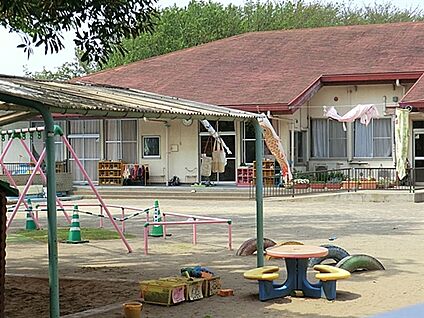 横浜市立菅田の丘小学校 1077m