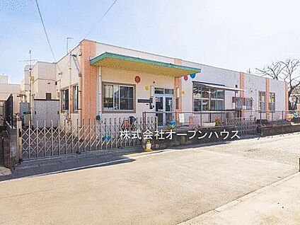 緑野保育園 768m