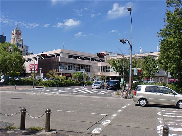 マックスバリュグランド千種若宮大通店(約786m)