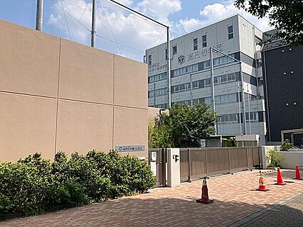 杉並区立高円寺小学校 184m