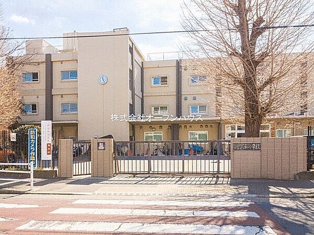 大和市立大和中学校(約161m)
