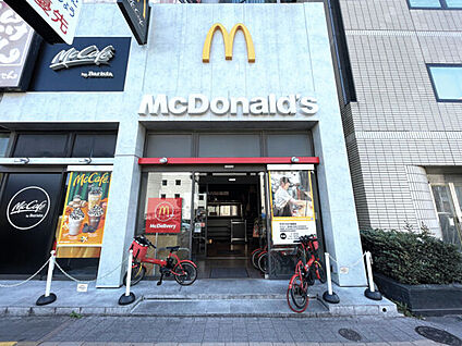 マクドナルド 葛西店 686m