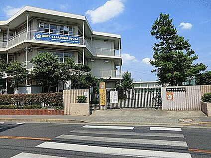 西東京市立保谷第一小学校 602m