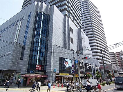 東京メトロ「町屋」駅 560m