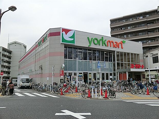 ヨークマート下板橋店(約924m)