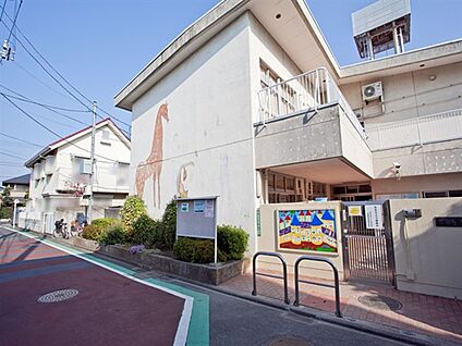 上祖師谷南保育園 643m