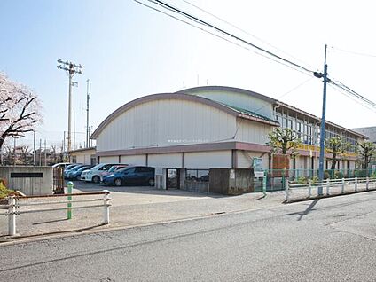 相模原市立谷口中学校 825m