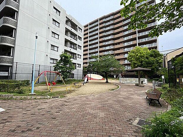 北中本公園(約360m)