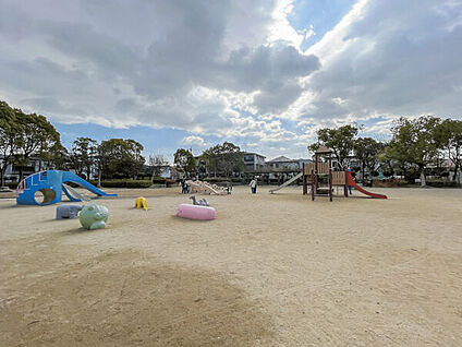 富松北公園 1223m