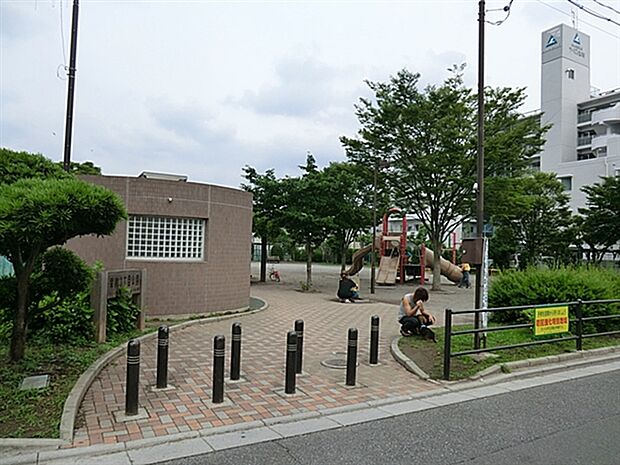栄和3丁目公園(約1,009m)